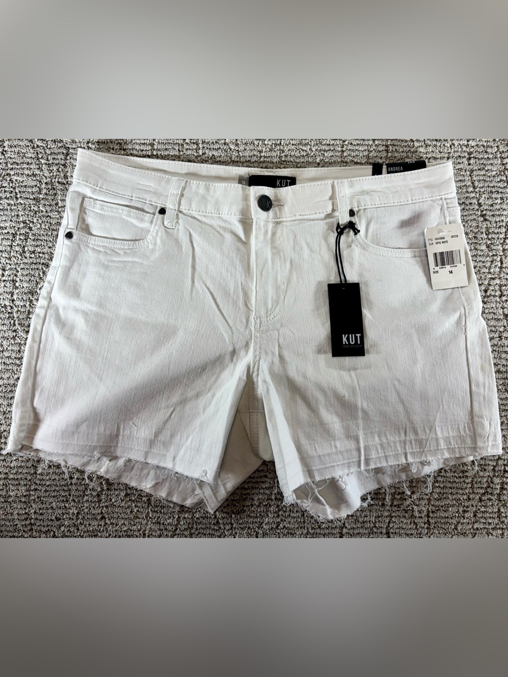NWT Kut From The Kloth Women’s Size 14‎ White Andrea Shorts